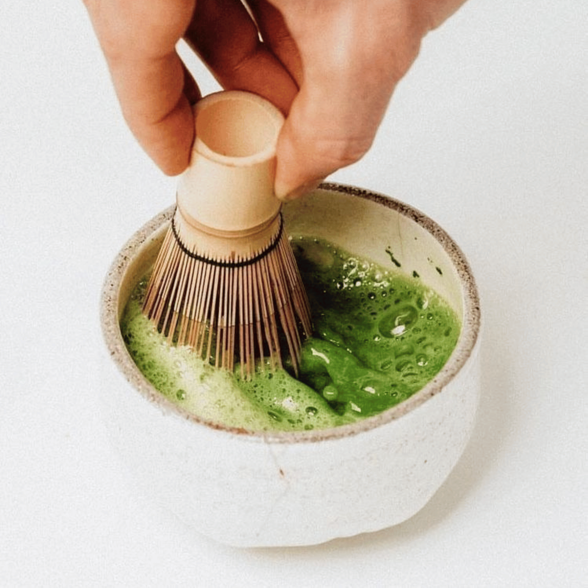 chasen fouet en bambon pour matcha vendu sur terrame en suisse 