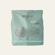 Argile verte Argiletz en poudre, disponible en moulue fine, surfine ou ultra-ventilée. Idéale pour masques, bains et cataplasmes.