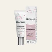 Fluide Hydratant Éclat de Rose Centifolia 40 ml à la rose bio, acide hyaluronique, vitamine C et poudre de riz.