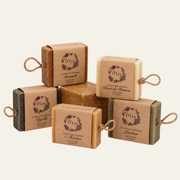 Savons d’Alep Ô’Lys en 100 g ou 195 g : traditionnel, laurier, amande, nigelle, rose de Damas ou cinq huiles. Vegan et sans huile de palme.