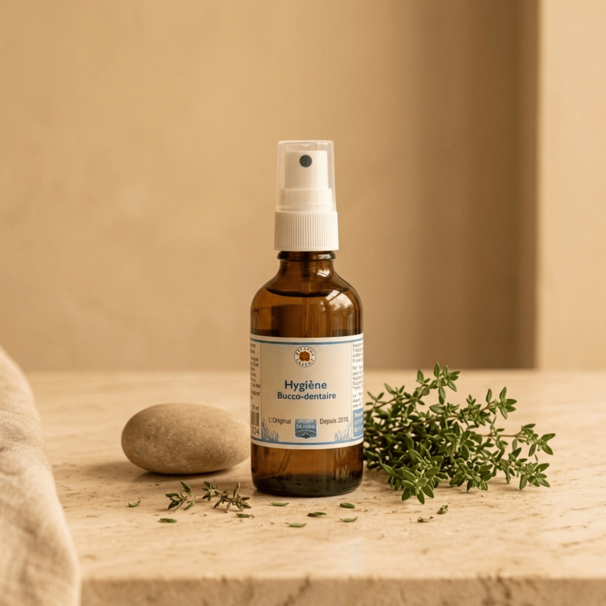 Spray hygiène bucco-dentaire Vecteur Energy 60 ml à l’argent colloïdal 20 ppm, thym, propolis et pamplemousse.